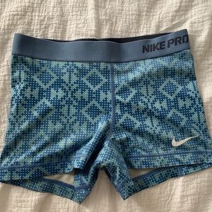 Nike Pro FINAL PRICE